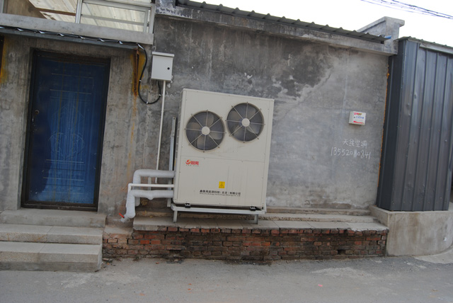 順義區(qū)閆家營(yíng)鎮(zhèn)國(guó)槐大街135超低溫空氣源熱泵實(shí)拍 順義區(qū)閆家營(yíng)鎮(zhèn)國(guó)槐大街135超低溫空氣源熱泵實(shí)拍